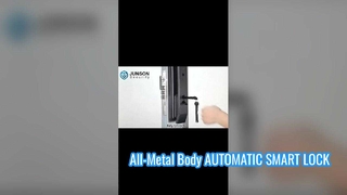 अब कभी भी चाबियों का प्रयोग न करें | हमारा स्मार्ट लॉक क्रांति का नेतृत्व कर रहा है